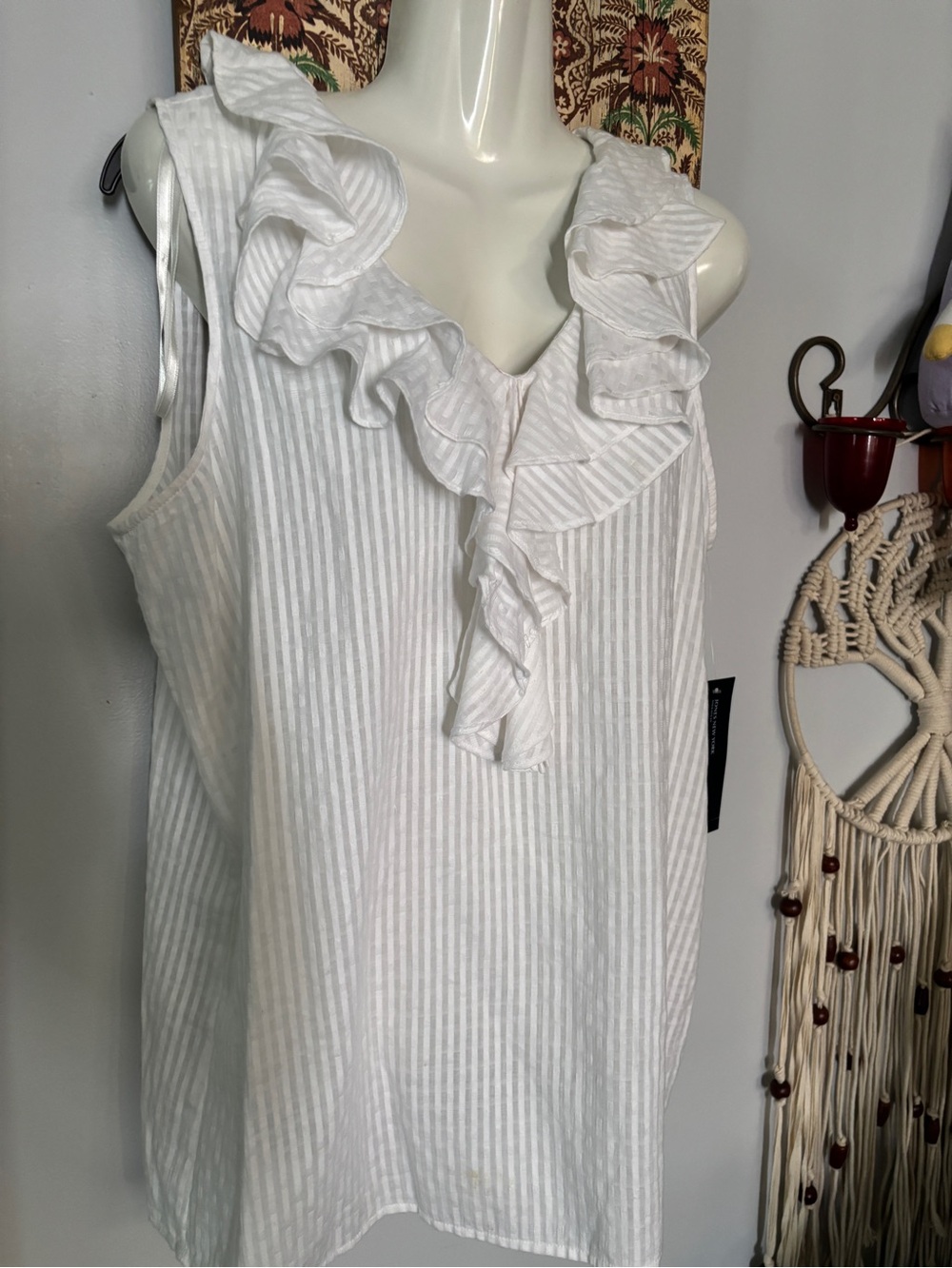 Jones New York NWT Short sleeve cotton striped top with ruffles